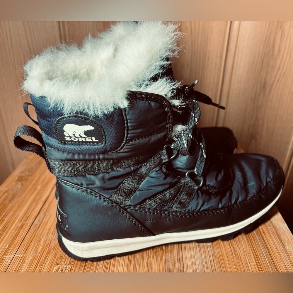 SOREL Women's Whitney Short Lace-up Waterproof Insulated Winter Boots Black 8.5 - Picture 11 of 16